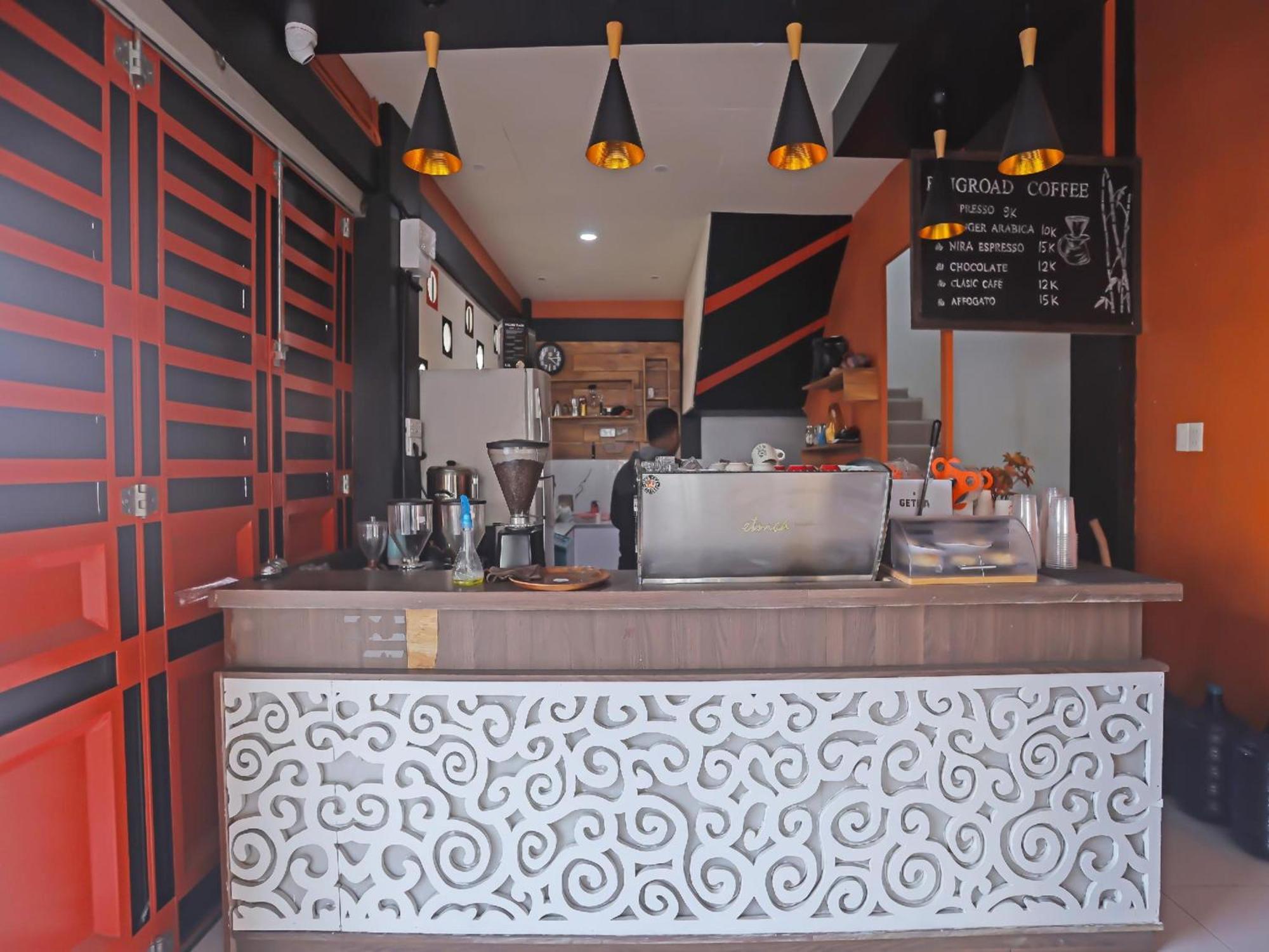 Hotel Super Oyo Capital O 92096 Kuala Ulee Lheue Syariah 3*
